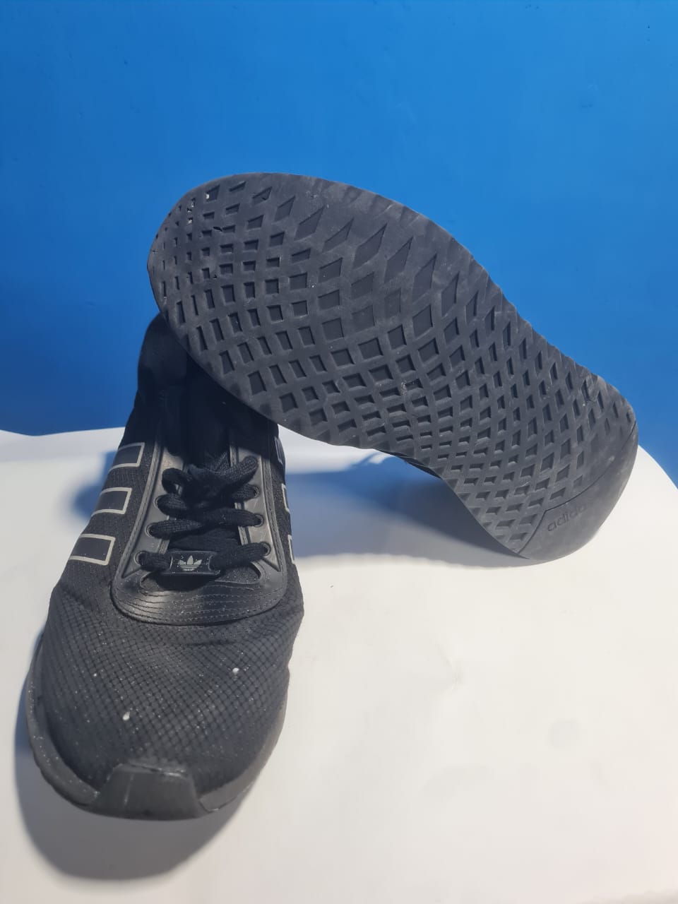 Pre-Loved Adidas Black Sneakers