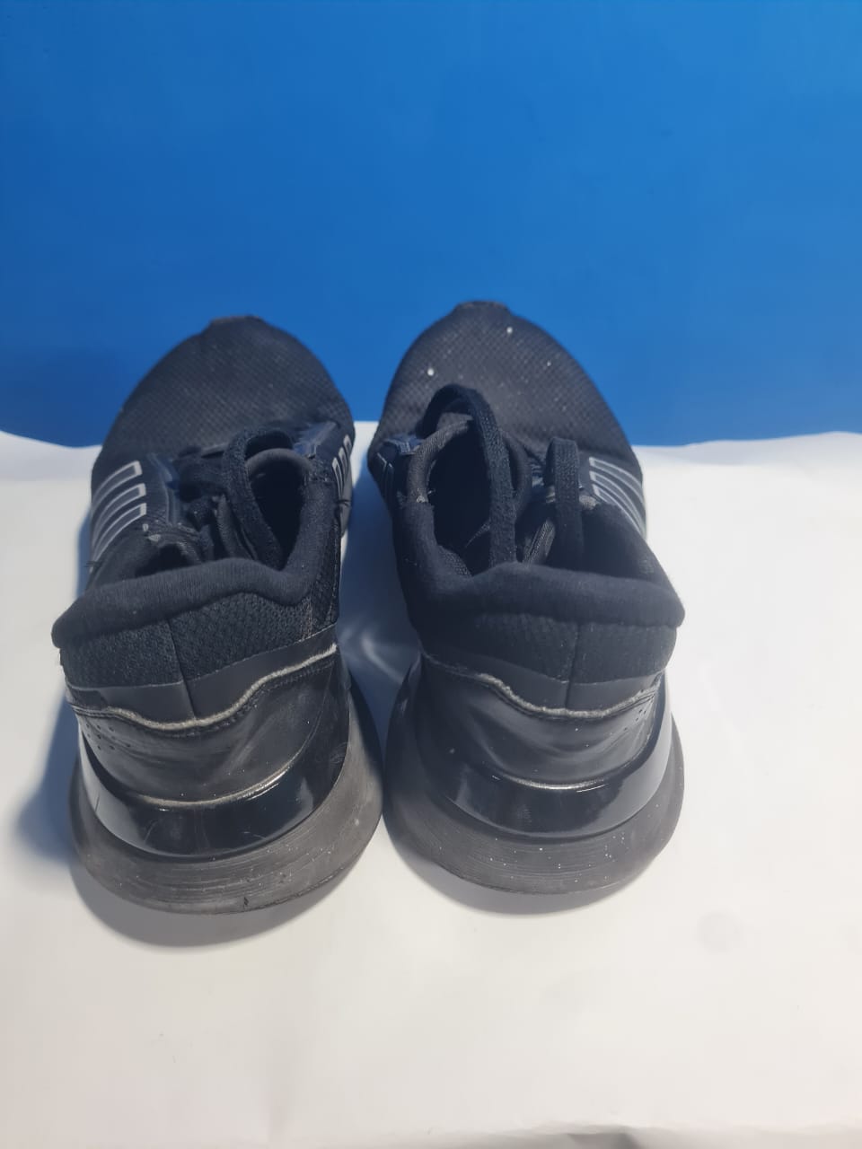 Pre-Loved Adidas Black Sneakers
