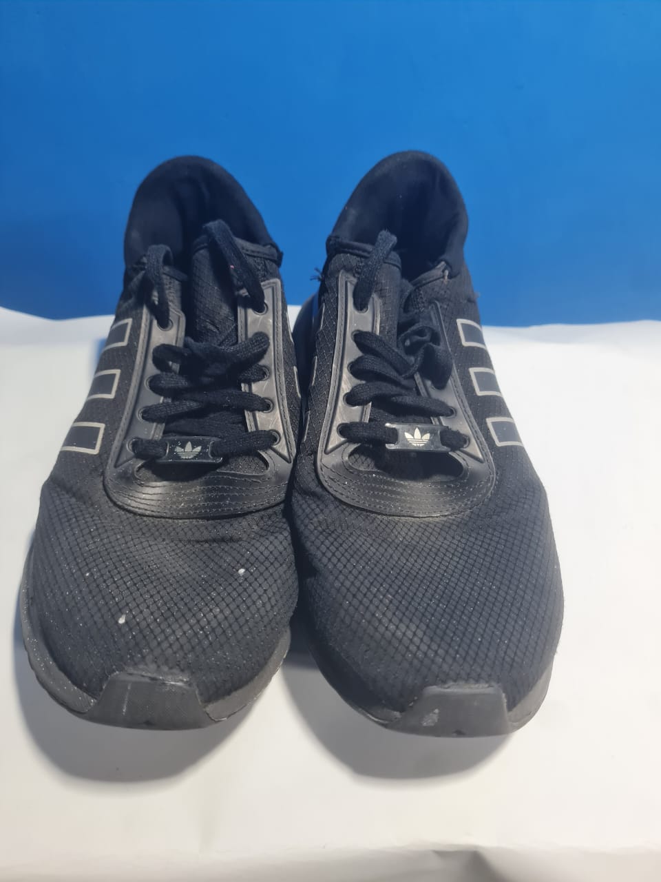Pre-Loved Adidas Black Sneakers