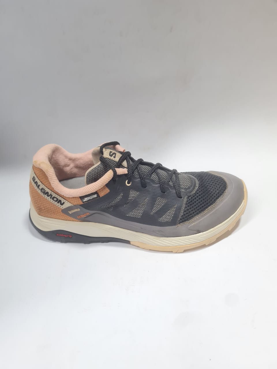 Second Sole Style: Salomon Contagrip Outdoor Shoe - Black/Tan/Pink