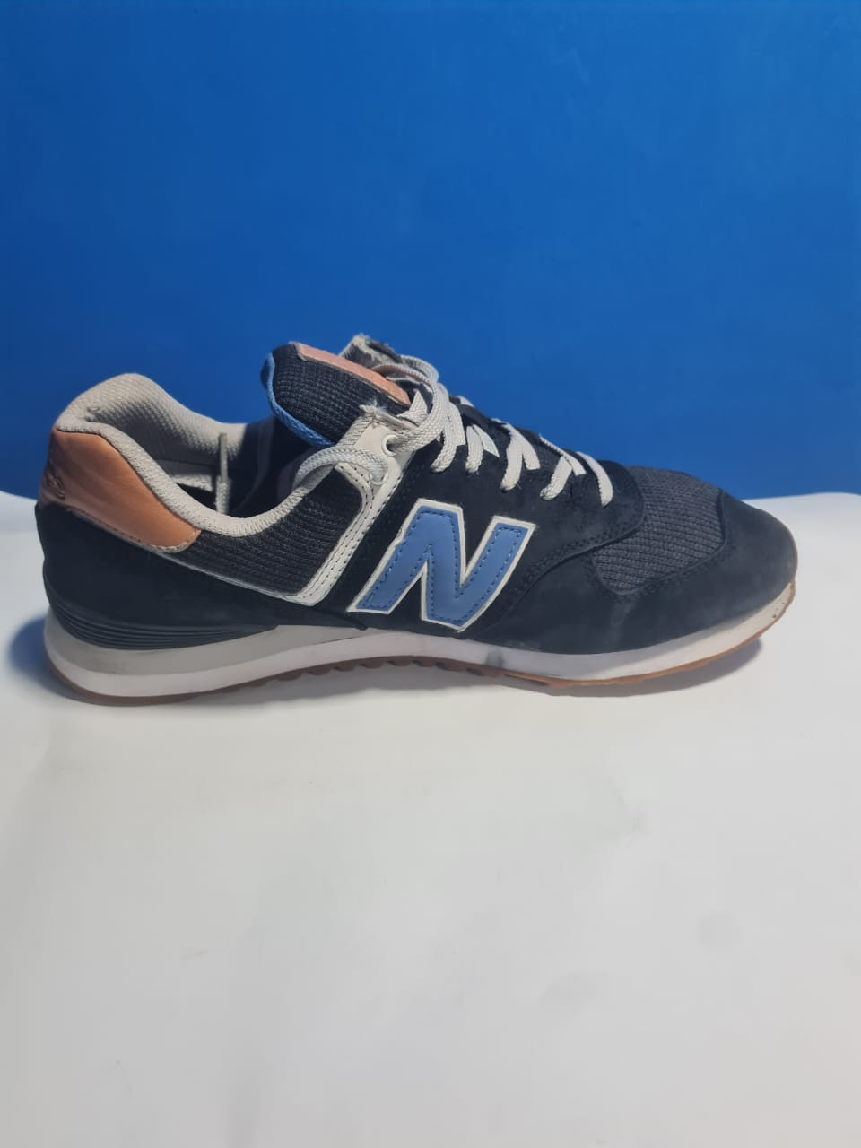 New Balance 574 Classic Sneaker - Navy/Tan (Pre-Owned)