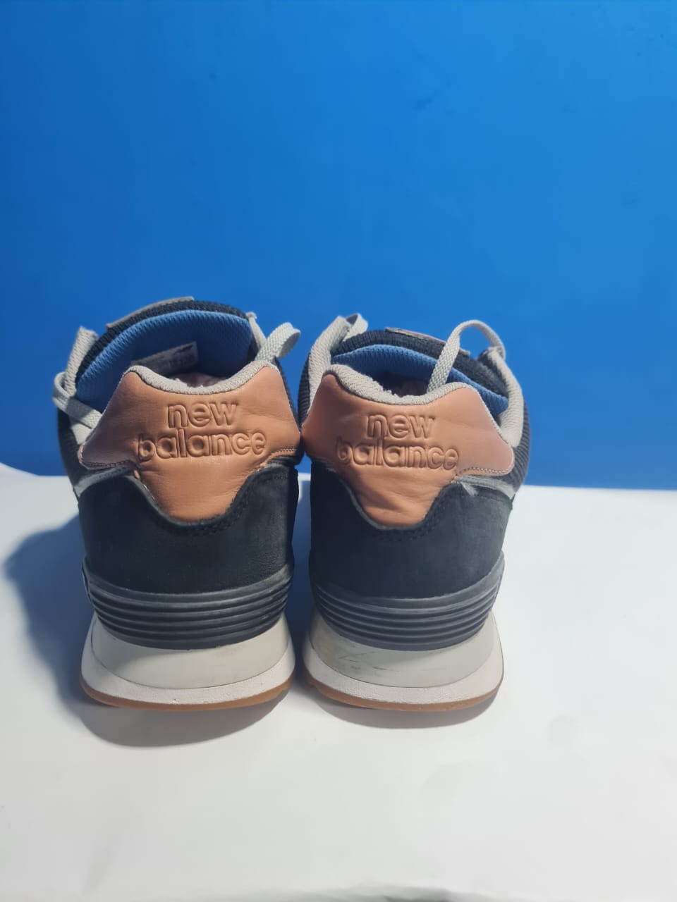 New Balance 574 Classic Sneaker - Navy/Tan (Pre-Owned)