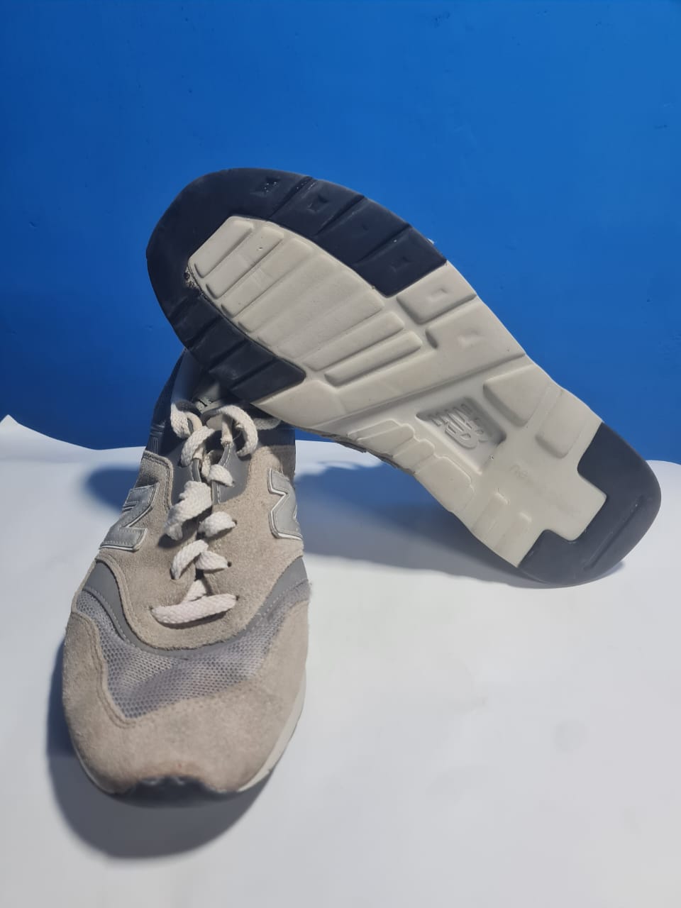 New Balance 997/997H Retro Suede Sneaker - Grey (Used)